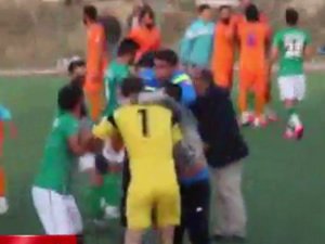 Futbol değil tekmeler, yumruklar konuştu