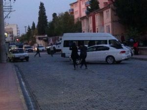 Polise bombalı saldırı: 3 yaralı