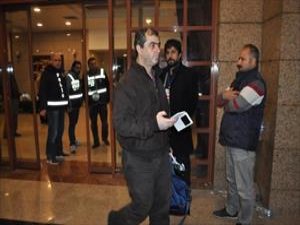 Emniyet müdürü de dahil 17 kişi tutuklandı