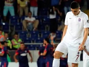 Cardozo herkesden özür diledi