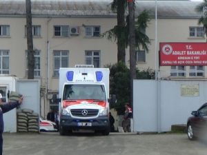 Cezaevinde önce kavga sonra yangın !