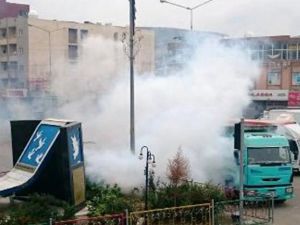 Kaymakam kıl payı kurtuldu, 2 polis yaralı