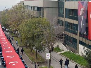 1001 metrelik Türk bayrağı açıldı