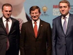 Davutoğlu düğmeye bastı: Gençlere bakan!