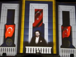 Atatürk anmasında görsel şölen