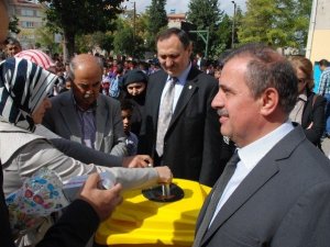 Öğrenciler Akılcı İlaç Kullanımı İçin Bilinçlendiriliyor