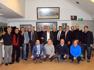 Hekimoğlu efsanelerle buluştu!