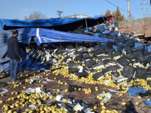 Kamyon evin duvarına çarptı: 1 ölü, 1 yaralı