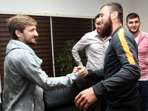 Marin ve Aykut'tan barış açıklaması
