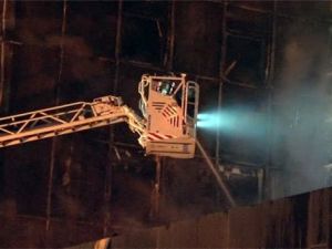 Haliç Üniversitesi’nde çıkan yangın paniğe neden oldu