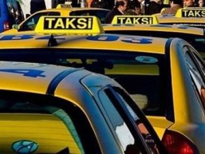 Taksi minibüs ve dolmuş durakları İSPARK’a emanet
