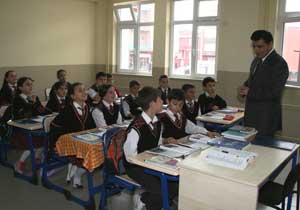 'İyi yetişmek çok okumakla olur'