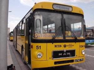 Ücretsiz İnternet Erişimi Otobüslerde De Başlıyor