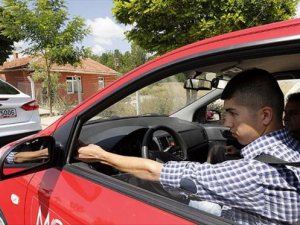 Ehliyet sınavında 'otomatik vites' dönemi