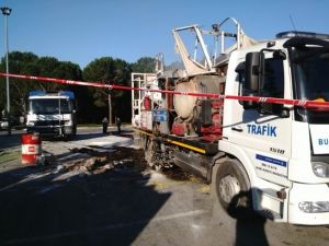 Şerit boyama aracında patlama: 2 yaralı