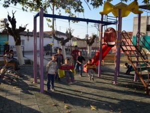 Çocukları Mutlu Eden Hizmetler Devam Ediyor