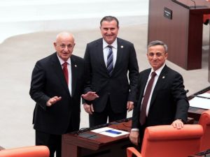 İlk gelen isim Kahraman