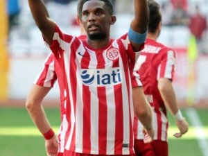Eto'o'dan takımına müthiş katkı