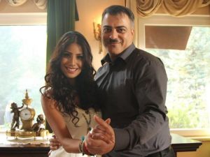 Bu da Türk yapımı Bollywood filmi !