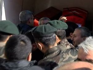 Şehidin cenazesi baba ocağında