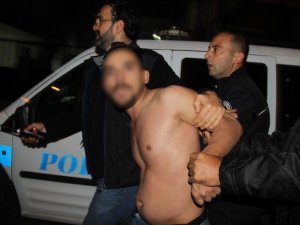 3 Aracı Yaktı, Polisten Böyle Kaçtı