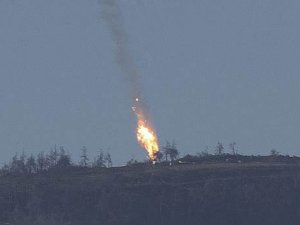 Rus pilotların biri öldü, diğeri kaçtı
