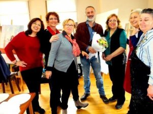 Resim Atölyesi Kursiyerleri Öğretmenler Gününü Kutladı