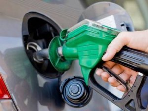Benzin fiyatlarına zam!