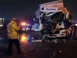 İstanbul TEM Otoyolu’nda kaza: 2 yaralı