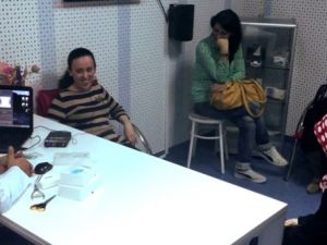 27 yıl sonra annesinin sesini duydu