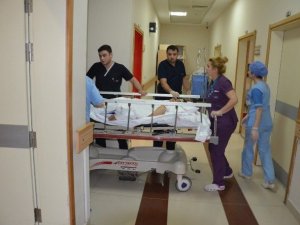 Oğluyla Birlikte 3. Kattan Düştü