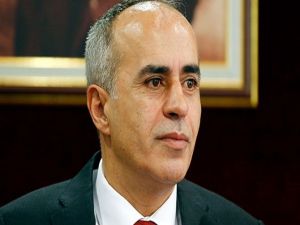 Ahmet Sever’den Can Dündar’a destek