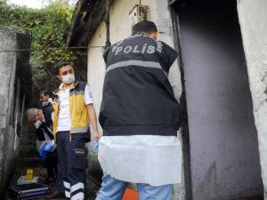 Yan odadaki arkadaşının öldüğünü 2 gün sonra polisten öğrendi