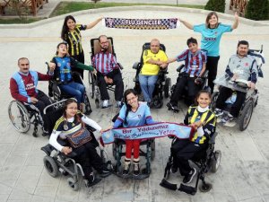 Fenerli ve Trabzonsporlu engellilerden ortak mesaj