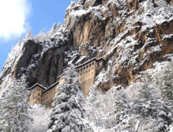 Trabzon’un fetih kutlamasında terör protestosu