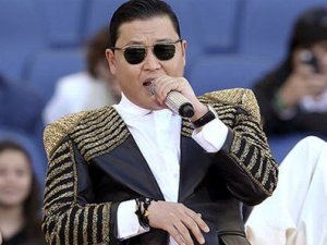 PSY'nin Daddy klibinde Türk bayrağı!