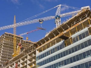 Rusya'daki Türk inşaatçılara Bakan'dan söz