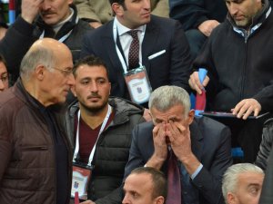 Hacıosmanoğlu ağladı!