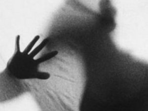 14 yaşındaki erkek çocuğa cinsel istismar