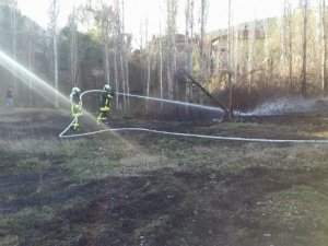 Elbiseleri tutuşunca feci şekilde can verdi
