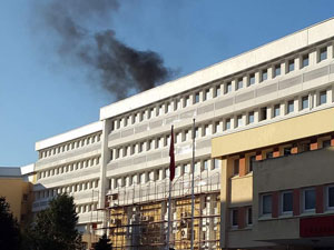 Fabrika değil Valilik bacası