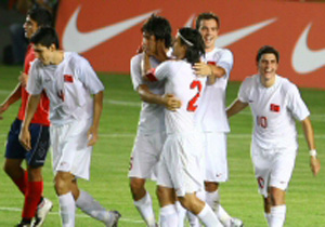 Avusturya: 2 Türkiye: 4