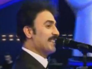 O Ses Türkiye'de Zeki Müren sesi! "Selahattin Cengiz Şimdi Uzaklardasın"