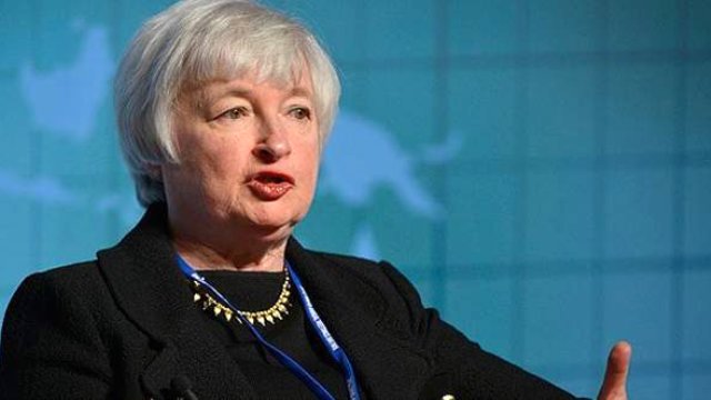 FED 10 Yıl Sonra Faiz Artırdı