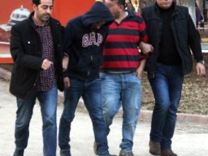 Facebook hayatını kararttı! Taciz,tecavüz...