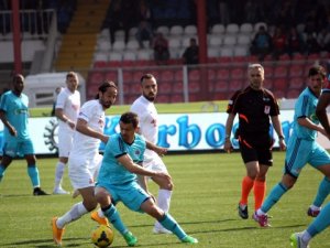 Mersin İdmanyurdu Kasımpaşa'ya mağlup oldu!