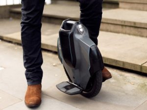 Formula 1 mühendisleri ’tek teker’ tasarladı