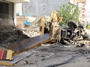 Patlama: 3’ü asker 4 yaralı