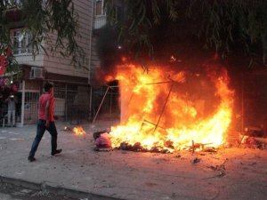 Kitabevinin yakılması davasında 7 tahliye