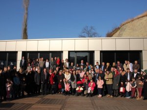 "Tempoyu düşürmeden yola devam"